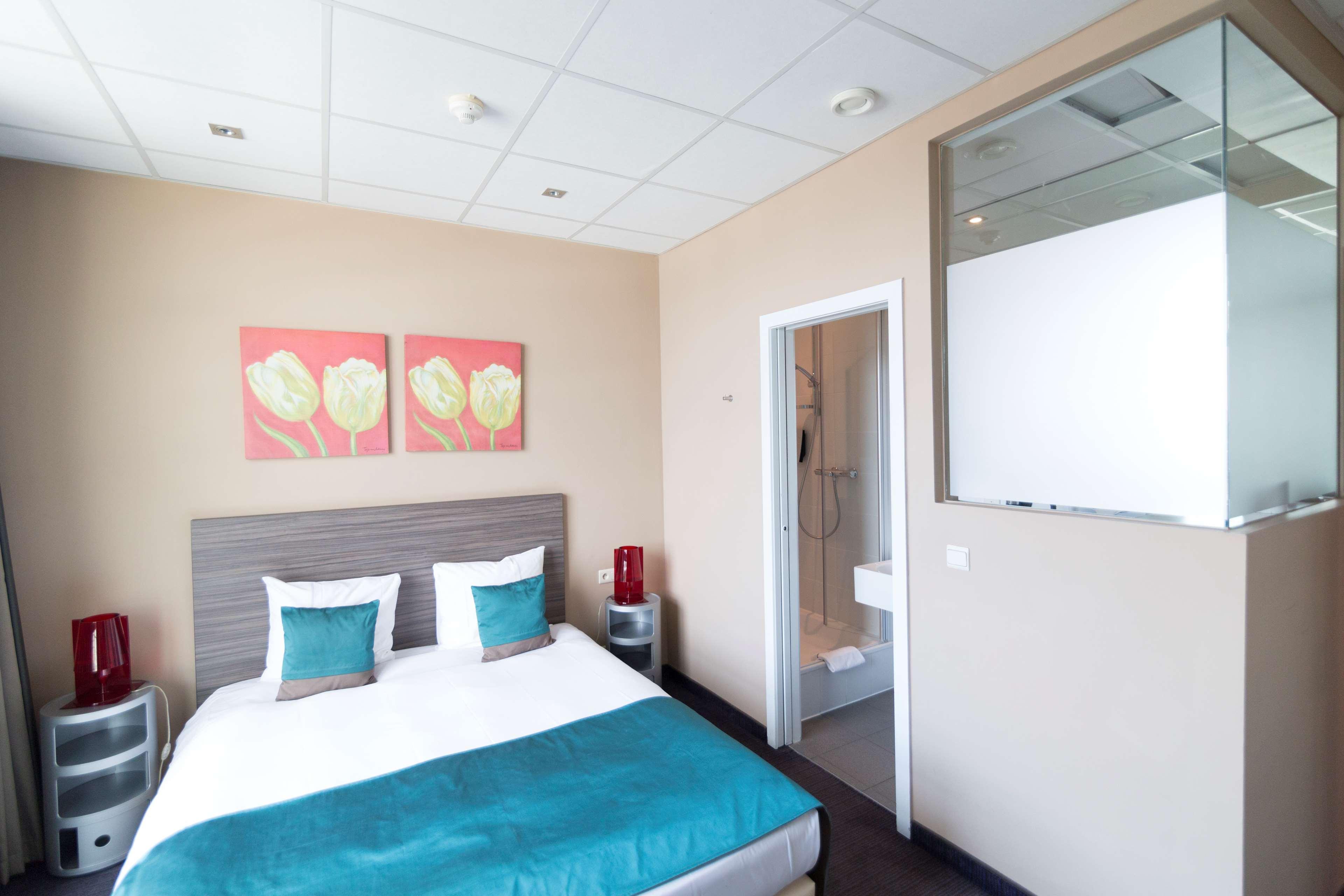Hotel Docklands Antwerpen Bagian luar foto