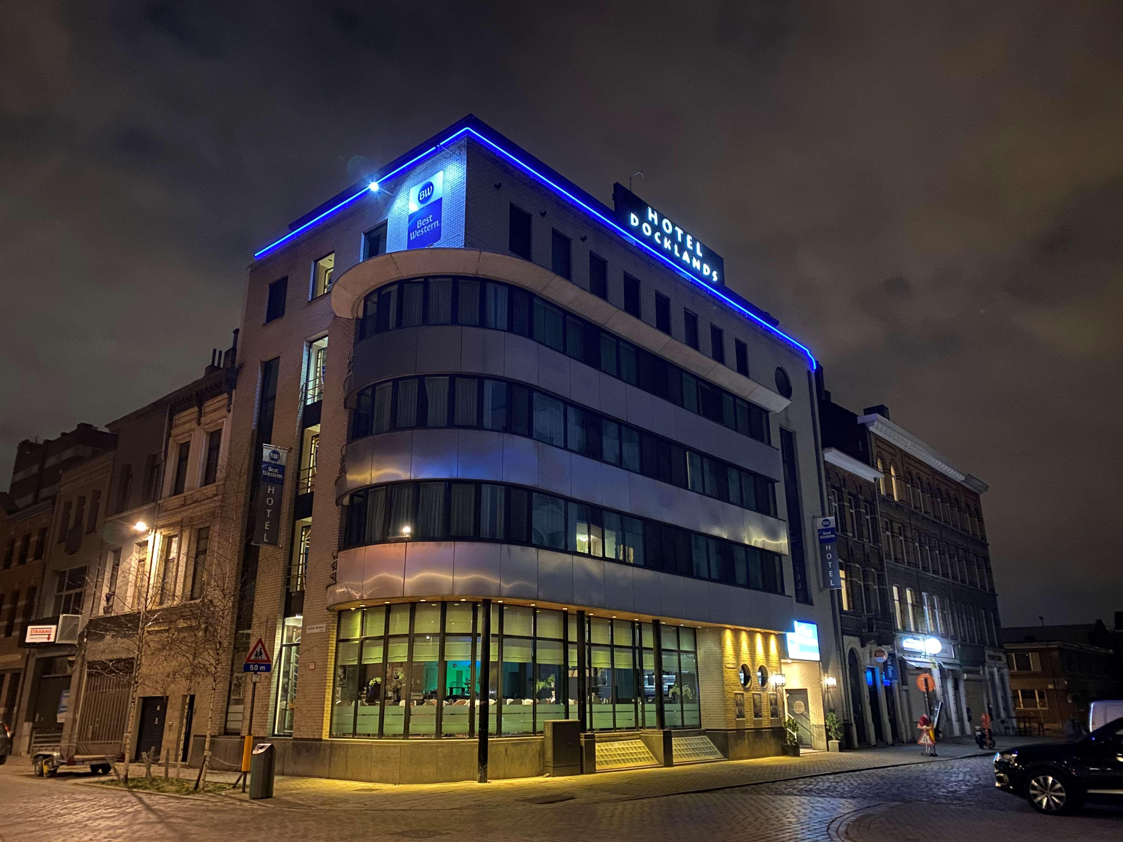 Hotel Docklands Antwerpen Bagian luar foto