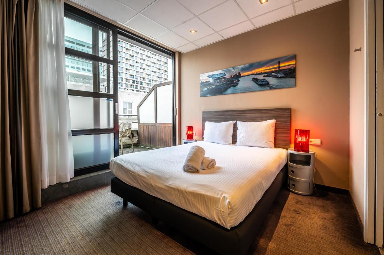 Hotel Docklands Antwerpen Bagian luar foto
