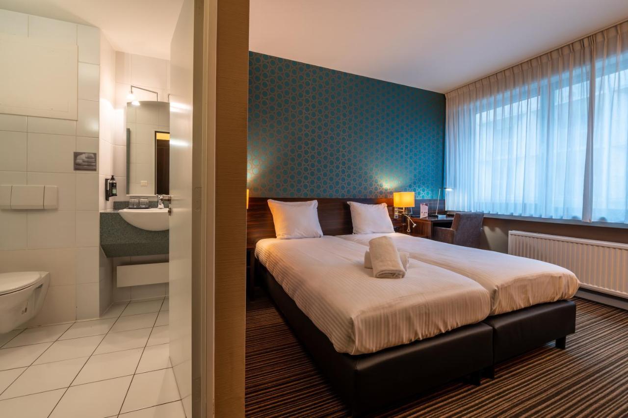 Hotel Docklands Antwerpen Bagian luar foto